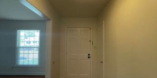 7327 Meadowdale Lane Gallery 6