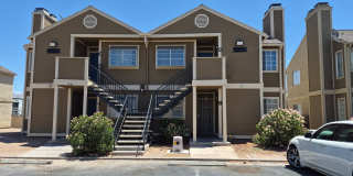 Avail 8/13/2026 1st floor Adorable 2 /1 Rent Ready Gallery 1