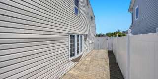 153 Sunrise Lane Gallery 35
