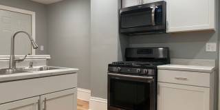 Beautiful 4 Bedroom 2 Bathroom Home in Minneapolis! Gallery 1