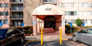 Updated Spacious 2 BR 1.5 BA Condo in Annandale Gallery 1