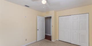 136 Valencia Drive Gallery 23