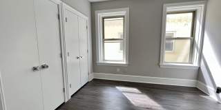 306 W Franklin Gallery 43