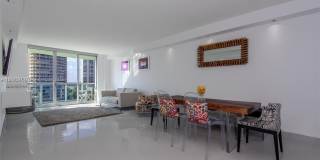 19390 Collins Ave Gallery 29