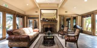 Viewpoint Luxury Apartments Gallery 17