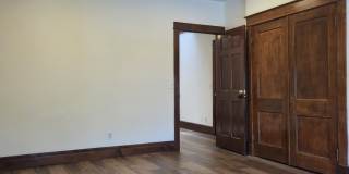 119 1/2 N Broadway - 2 Gallery 9