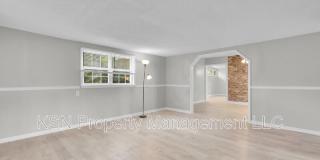 117 Windsor Road Gallery 37