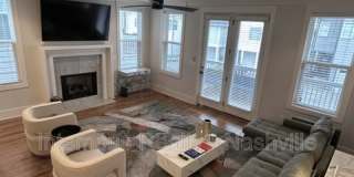 928 Southside Pl Gallery 16