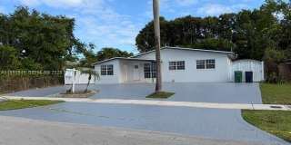 12455 SW 185th Ter Gallery 2
