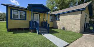 2127 N 71st Avenue (4 Bed/2 Bath) Gallery 3