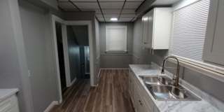 Charming 3 bedroom/1.5 bath Brick Home - Now Available! Gallery 9