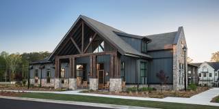 The Bend at Pettit Creek Gallery 1