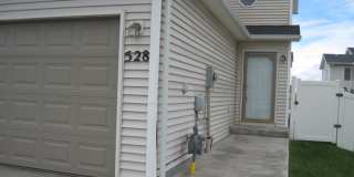 3 BEDROOM, 2.5 BATHROOM SOUTHPARK TWIN HOME WITH 2 CAR ATTACHED GARAGE 3 BEDROOM, 2.5 BATHROOM SOUTHPARK TWIN HOME WITH 2 CAR ATTACHED GARAGE Gallery 1