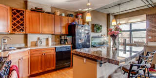 1860 North Washington Street - 410 Gallery 3