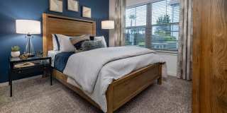 Marisol at Viera Gallery 4