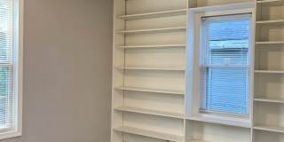 107 N Gillette Ave Gallery 15