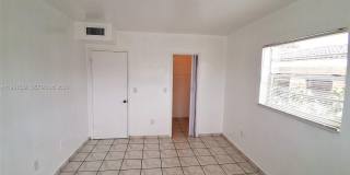 7860 Harding Ave Gallery 17