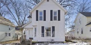 1038 3rd St NW Gallery 1