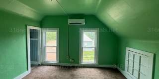 $1099 4 bed 1 bath - Single Family home Gallery 8