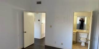 14839 Sherman Way Gallery 8