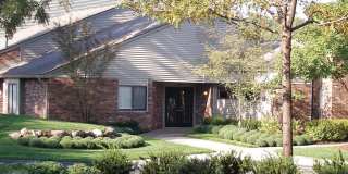 Creekside of Farmington Gallery 1