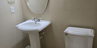 Avalon Park Spacious two story townhome Avalon Park Spacious two story townhome Gallery 23