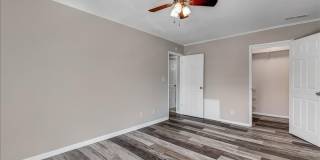 5915 TAMAR Drive Gallery 25
