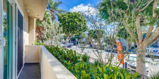 Premier Apartment Complex Near Hollywood Park with Pool, Gym and Covered Parking! Gallery 8
