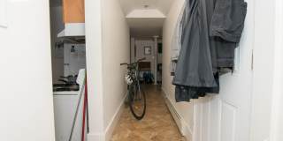 Nice 1 bed in Allston Gallery 8