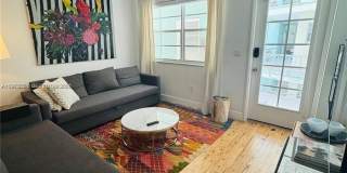 1755 Washington Ave Gallery 1