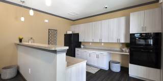 Pointe at Crestmont Apartments - Affordable Housing Gallery 12