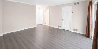 84 ANDOVER Court Gallery 22