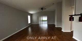 RESERVE AT WEDGEFIELD 3 bedroom 2 bath home with stainless appliances, laminate flooring and a fenced back  yard! Gallery 44