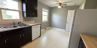Spacious 4 bedroom  bathroom stand-alone home. Gallery 3