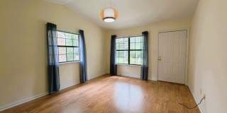 COZY 2/2 SE Townhome with Plank Floors, W/D, Stainless Steel Appliances, Carport, & W/D! Avail NOW for $1495 Gallery 7