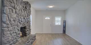 Recently Updated West Tulsa Home! Gallery 4