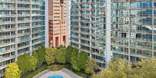 950 W Peachtree Street NW unit: 1102 Gallery 1