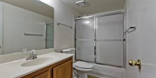 1ST FLOOR CONDO CLOSE TO SUMMERLIN Gallery 19