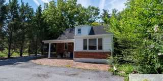 326 Lincoln Ave Gallery 43