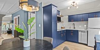 810 W EDWARDS Street Gallery 11