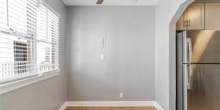 1049 Western Avenue Gallery 6
