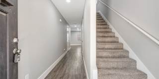 901 W Collins Street Gallery 12