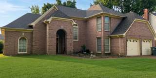 8428 Kings Trail Drive Gallery 1