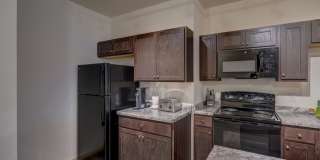 Brand New Fully Furnished short term lease possible Gallery 7