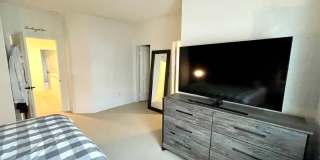 $500 OFF 1ST MONTHS RENT!! Modern and Chic 2 bed 2.5 bath in Newport Beach!!! Gallery 23