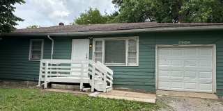 3 BEDROOM 1 BATH HOME Gallery 1