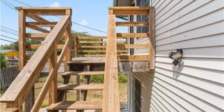 4937 Holmes Drive Gallery 21