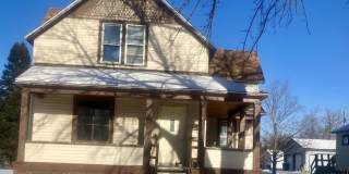 312 11th Avenue East - Down Gallery 1