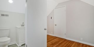 119 W EDGEVALE Road Gallery 20