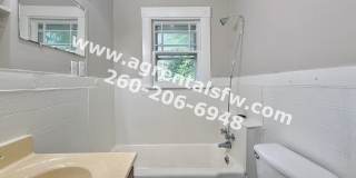 2 Bedroom House Gallery 13